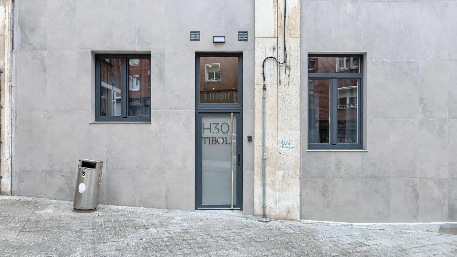 Pension H30 Tiboli Self Checkin Bilbao 0*,  Spanien